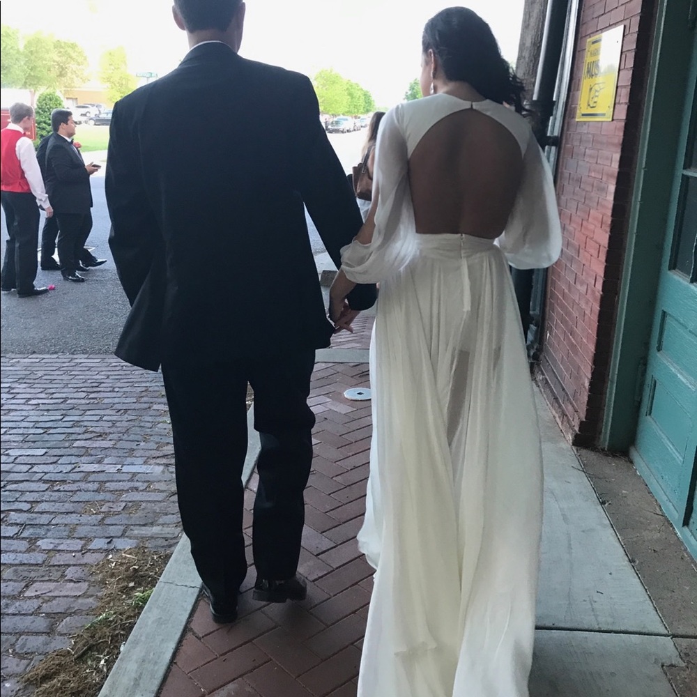 White wedding/prom/pageant dress